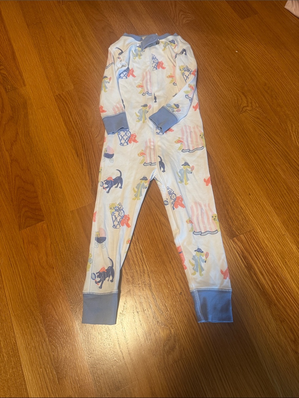 Beaufort bonnet One-Piece Pajamas with Pastel doggy detective print